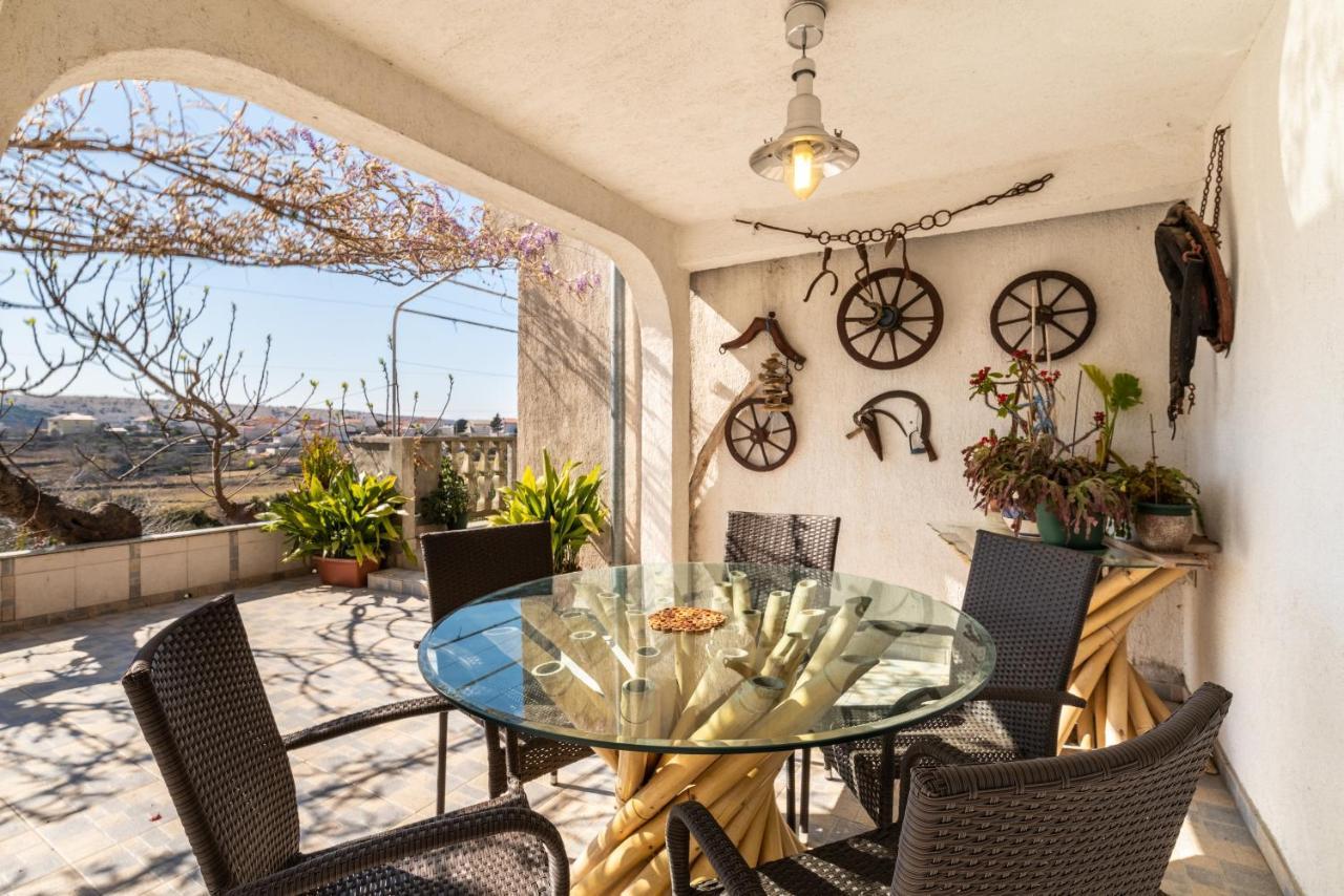 Apartments With A Parking Space Lopar, Rab - 14070 エクステリア 写真